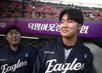 한화 이글스, 인기 투표도 접수…팬심의 불꽃 타오른다