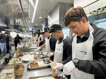 교촌치킨, 필리핀 관광객 대상 ‘교촌1991스쿨’ 운영