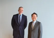 진옥동 회장, 유럽 IR 순회…