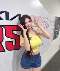 팬들 난리 났다…치어리더 이소민, 인기 투표 1위 찍은 이유