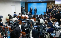 '대선 도전 1일' 한덕수, 개헌카드로 '빅텐트' 판깔아