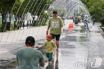 낮 최고 32도 치솟아..반팔이 어울리는 20일