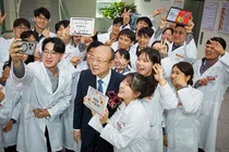 김승연 한화 회장, 한화토탈에너지스 대산공장 방문..