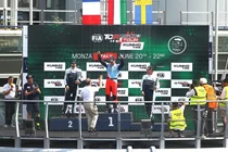 현대차, '2025 TCR 월드투어' 3R 우승