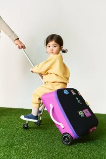 신세계면세점, ‘마이크로 킥보드’ 동북아 면세점 최초 오픈