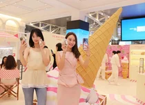 [포토] 신세계百, 여름 향기 담은 조 마론 런던 팝업 오픈