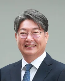 '주식 차명거래 의혹' 이춘석 