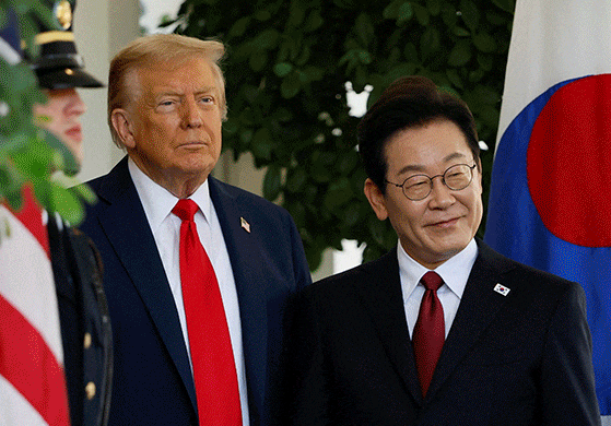 '숙청 혹은 혁명' 트럼프 폭탄발언에 수면 포기한 투자자들, 양 정상 환담에 안도