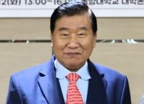 '기업인 복귀' 최태원 회장 등 SK家 가정교사..누구?