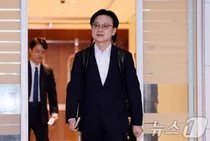 김정관, 관세 후속 협상 '빈손' 귀국...'3500억불 이견' 재확인