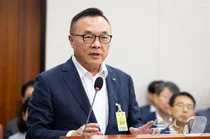 황주호 한국수력원자력 사장 사표 제출…美 웨스팅하우스 계약 논란에 사퇴 압박