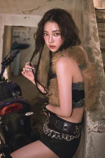 카리나, K-POP女 1위…에스파 '리치맨' 기대