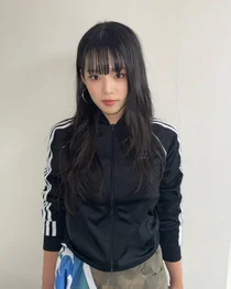 윤마치, 솔로 여자가수 1위…'Peachy'로 여름 감성 올킬