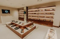 닥스 슈즈, 롯데백화점 인천점 리뉴얼...브랜드 정체성 강화