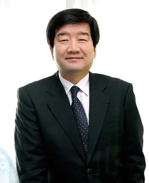 최평규 SNT그룹 회장 