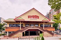 아웃백, 22년 역사 ‘광주상무점’ 리뉴얼 오픈