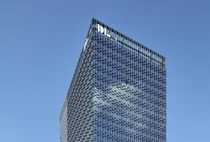 '강남구 1년 공백' DL이앤씨, 압구정에 사활 걸었다 [정비사업 디코드]