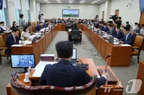 '근로자의날→노동절', 여야 합의로 환노위 통과