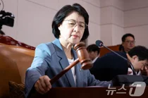 '검찰청 폐지'법안 법사위 통과…25일 본회의