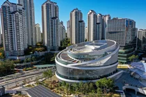 지자체 최대 경기도서관 개관...UFO 닮은 외관 눈길