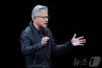 젠슨 황, 15년만에 방한...이재용·정의선과 '깐부' 회동