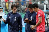 '축구 끊어야 하나' 홍명보호, 브라질에 5대0 완패...쑥대밭이었다