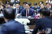 서울 전역 토허제 지정…오세훈 시장은 반대했다