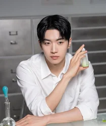 강훈, 남자 배우 새로운 최강자…깔끔한 세련미 발산 근황까지 매력적