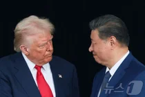 트럼프, H200 칩 중국 수출 허용...엔비디아 2%↑