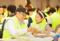 하나금융그룹, 미혼모 가정 영유아 장난감 만들기 봉사활동 실시