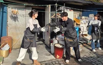 SOOP, 개그맨·스트리머·임직원과 함께 연탄 나눔 봉사 활동