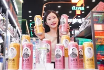 세븐일레븐, 후덕죽 셰프 손잡고 '고량주하이볼' 출시