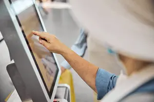 Smart city for the elderly, kiosk improvement in Cinema