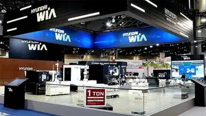 Hyundai WIA unveils Smart Manufacturing and Logistics Mobile Robots for the first time