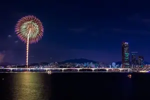 서울세계불꽃축제 3년만에 재개