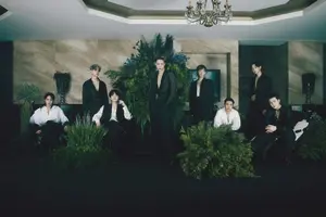 '해체 위기 넘어선 엑소, 커리어 하이 찍었다'