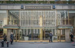 출판 공룡 '사이먼&슈스터', 사모펀드에 팔린다