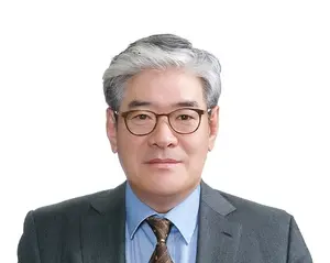 허경수 코스모그룹 회장 상반기 보수 22억..전년비 21%↑