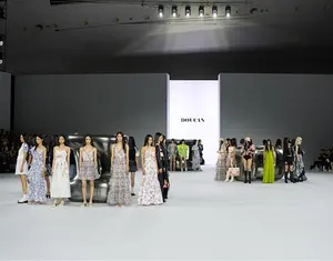 두칸(DOUCAN), 2024 S/S 서울패션위크 패션쇼 성료 