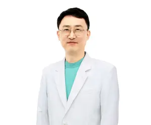 구분해야 하는 노안과 백내장…난시 환자의 백내장수술 시 주의사항은