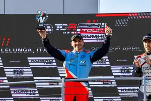 현대차, '2024 TCR 월드투어' 개막전 우승
