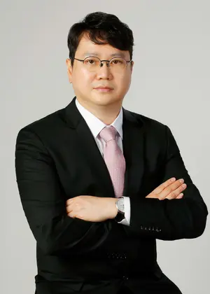 한미반도체 곽동신 부회장, 제2의 HPSP 노린다..라인넥스트에 310억원 투자