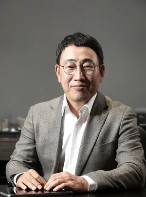 SKT 유영상대표, “AI 성장과 안전성 균형 도모해야”