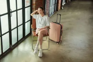 '서진이네2' 정유미 효과...만나리나덕 백팩·캐리어 인기몰이