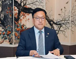 비트코인 등 가상자산에 신중론 편 김병환 금융위원장 후보자  