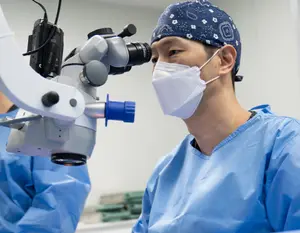 노안백내장, 혼동하기 쉬워… 제때 치료하는 것이 필요