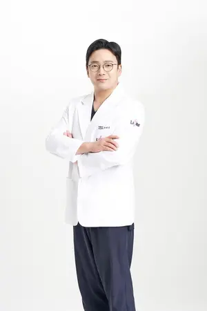셀팅의원 유희건 원장, ‘대한민국 100대 명의’ 선정