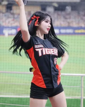염세빈, 이다혜·이주은 제치고 디시트렌드 치어리더 인기투표 압도적 1위