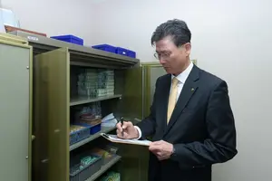 강태영 NH농협은행장, 시재금 직접 검사..내부통제 챙긴다