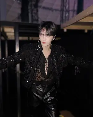 데뷔 20주년 '김재중', 팬덤 '베이비스' 힘으로 K-POP 스타 1위